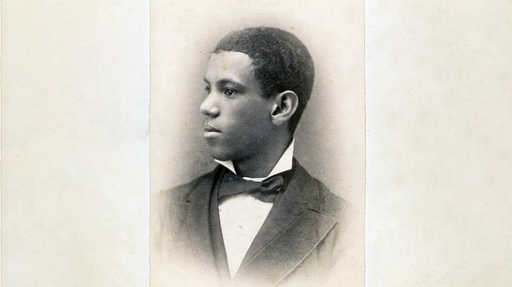 Old fashioned headshot of José Celso Barbosa.