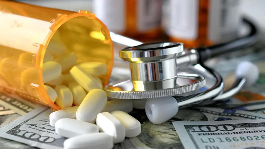 pill stethoscope money bottle 