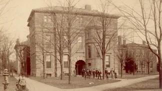 photo of the chemical laboratory in 1856