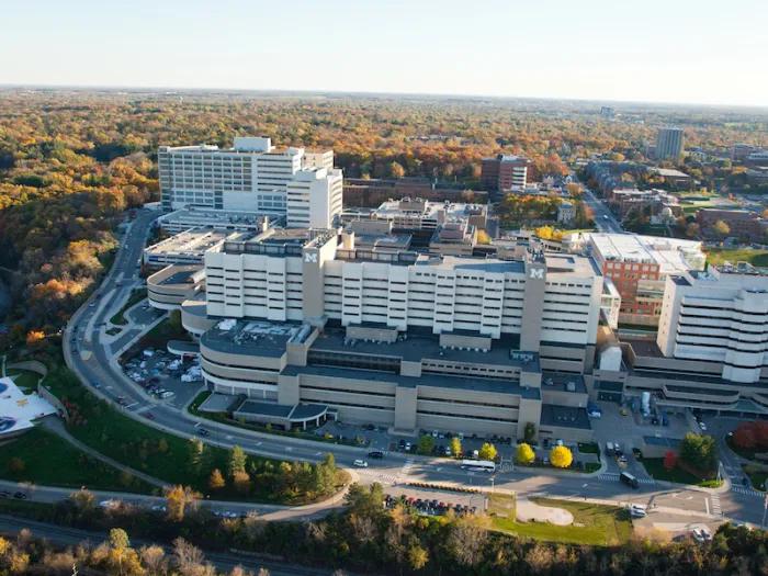 dept_surg_medical_campus_aerial