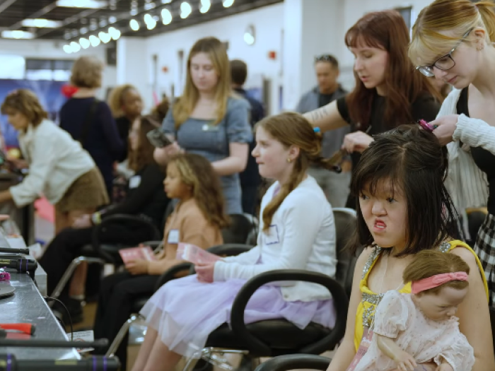 Kids from craniofacial program enjoy Glamour Day experience