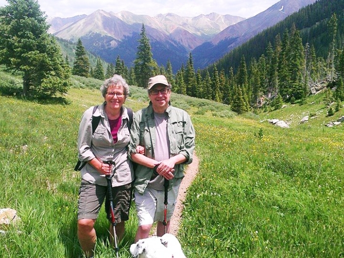 Aortic dissection survivor Alan and his wife in the mountains