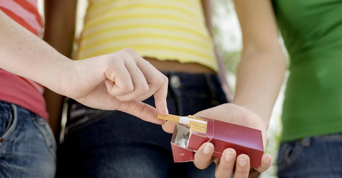 tobacco teens Worldwide, More Than 10% of Young Are Smokers Teen Vapers Less Likely to