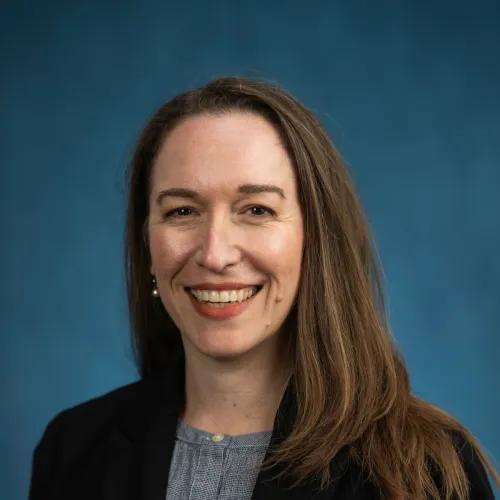 Lauren Oshman