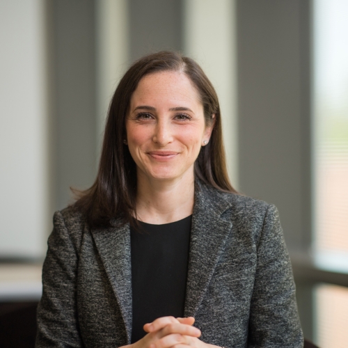 Samantha Schon headshot