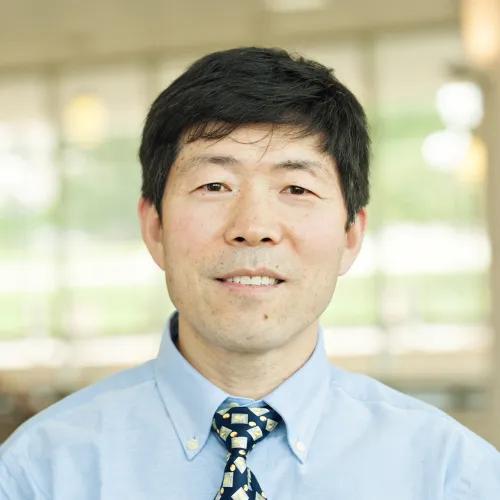 portrait of Jifeng Zhang