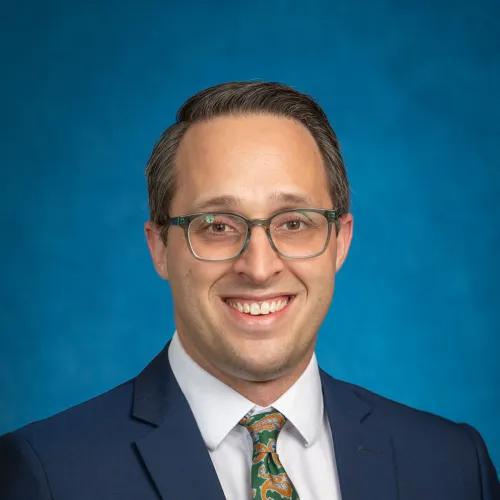 Mike Thompson headshot