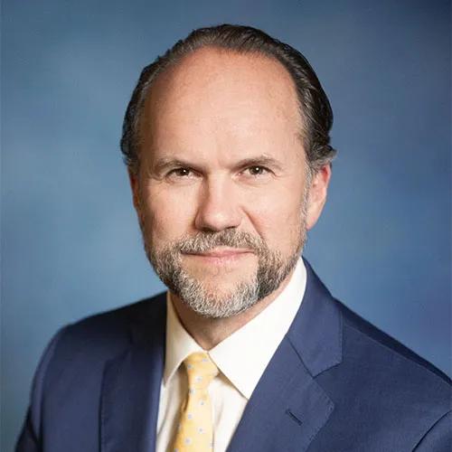 Christopher J. Sonnenday