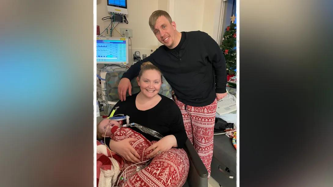 1-year-old celebrates first holiday at home after 340-day hospital stay ...