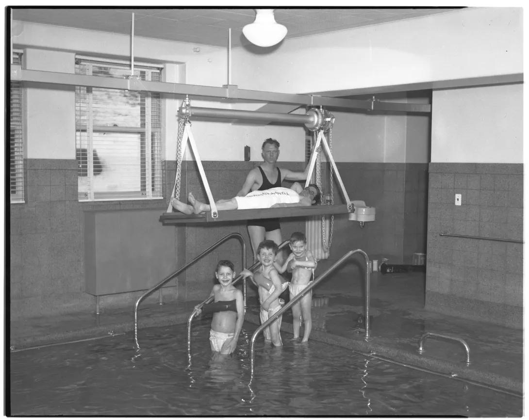 Hospital therapeutic pool polio 1930s